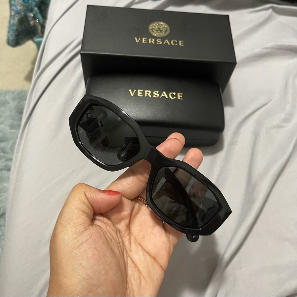 VERSACE SUNGLASSES
